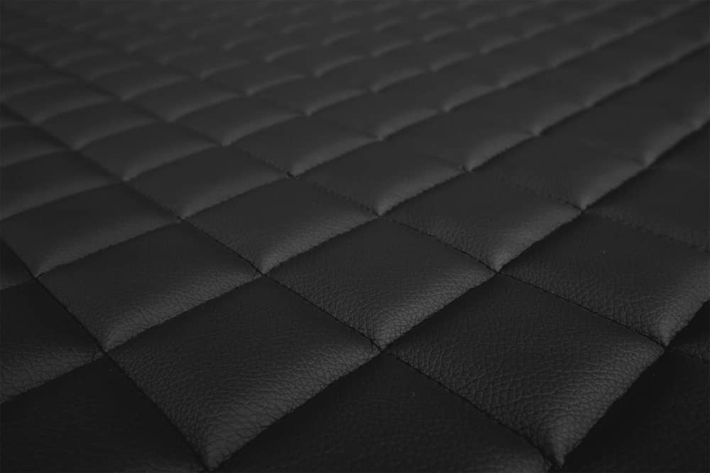 Tapete em couro sintético matelassado para MAN TGX Automático (2018-2020) – Versão com uma gaveta