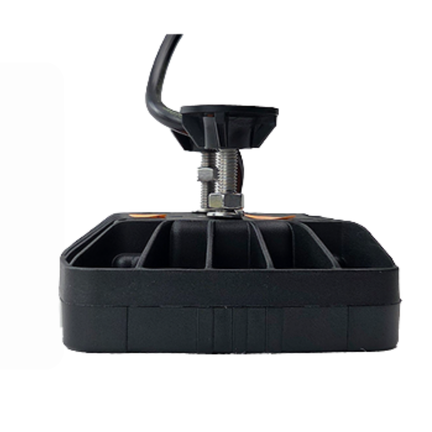 Luz trasera LED para tractor y camión – Función de niebla y marcha atrás – 12/24V