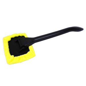 Raclette à poignée pour désembuer le pare-brise de voiture