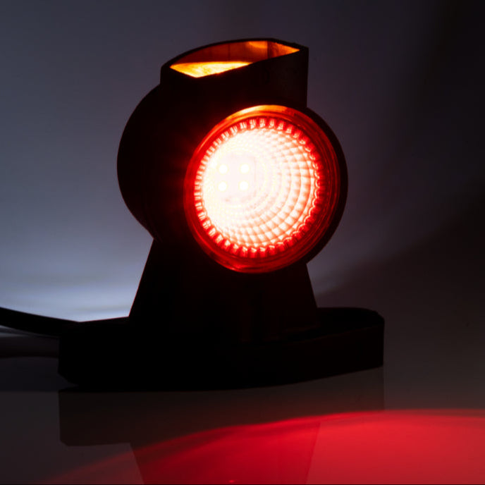 Feu de position latéral LED Omega à microprismes – 3 fonctions