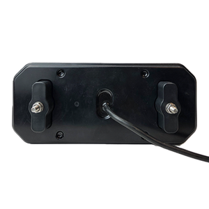 LED Rückleuchte mit 6 Funktionen – Nebel- und Rückfahrlicht, mit Dreiecksreflektor, 12/24V