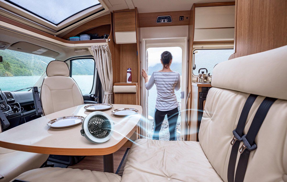 Grundig 2-in-1 LED Campinglampe mit Ventilator